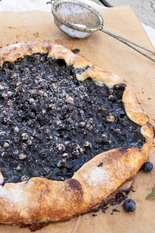 Blaubeer-Galette: ein ganz schön beeriger Sommertraum