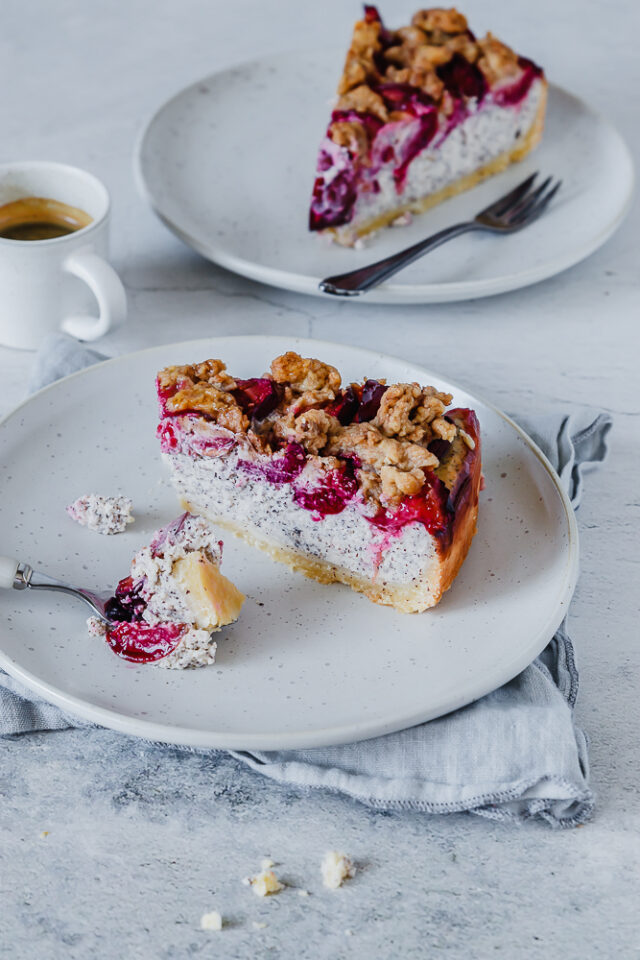 Saftiger Quark-Mohn-Pflaumenkuchen mit Streuseln oder auch: Drei ...