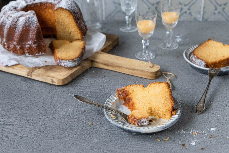 Saftiger Eierlikör-Napfkuchen: der Klassiker auf der Ostertafel